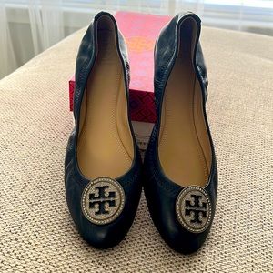 Tory Burch Liana Navy Ballet Flats Black Size 9.5